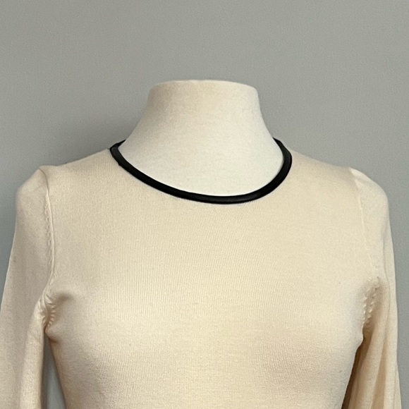 Ann Taylor Merino Wool Long Sleeve Sweater Faux Black Leather Trim Womens M 6 8 - Picture 10 of 10